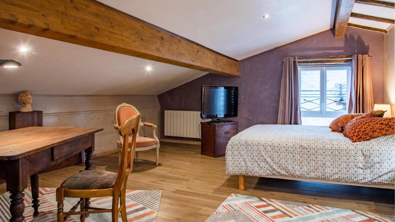 La Maison De Yuka Plieux ภายนอก รูปภาพ