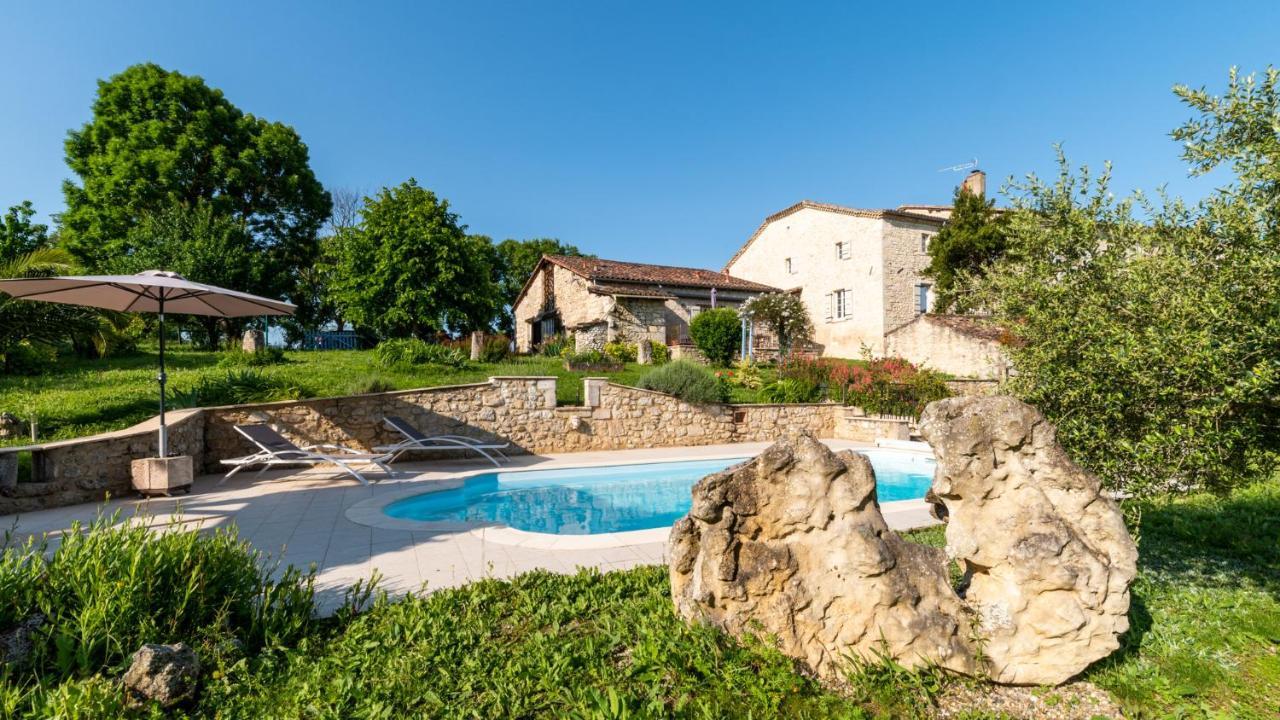 La Maison De Yuka Plieux ภายนอก รูปภาพ