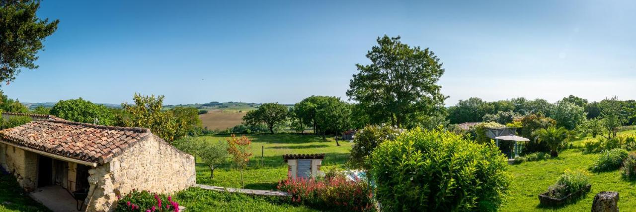 La Maison De Yuka Plieux ภายนอก รูปภาพ