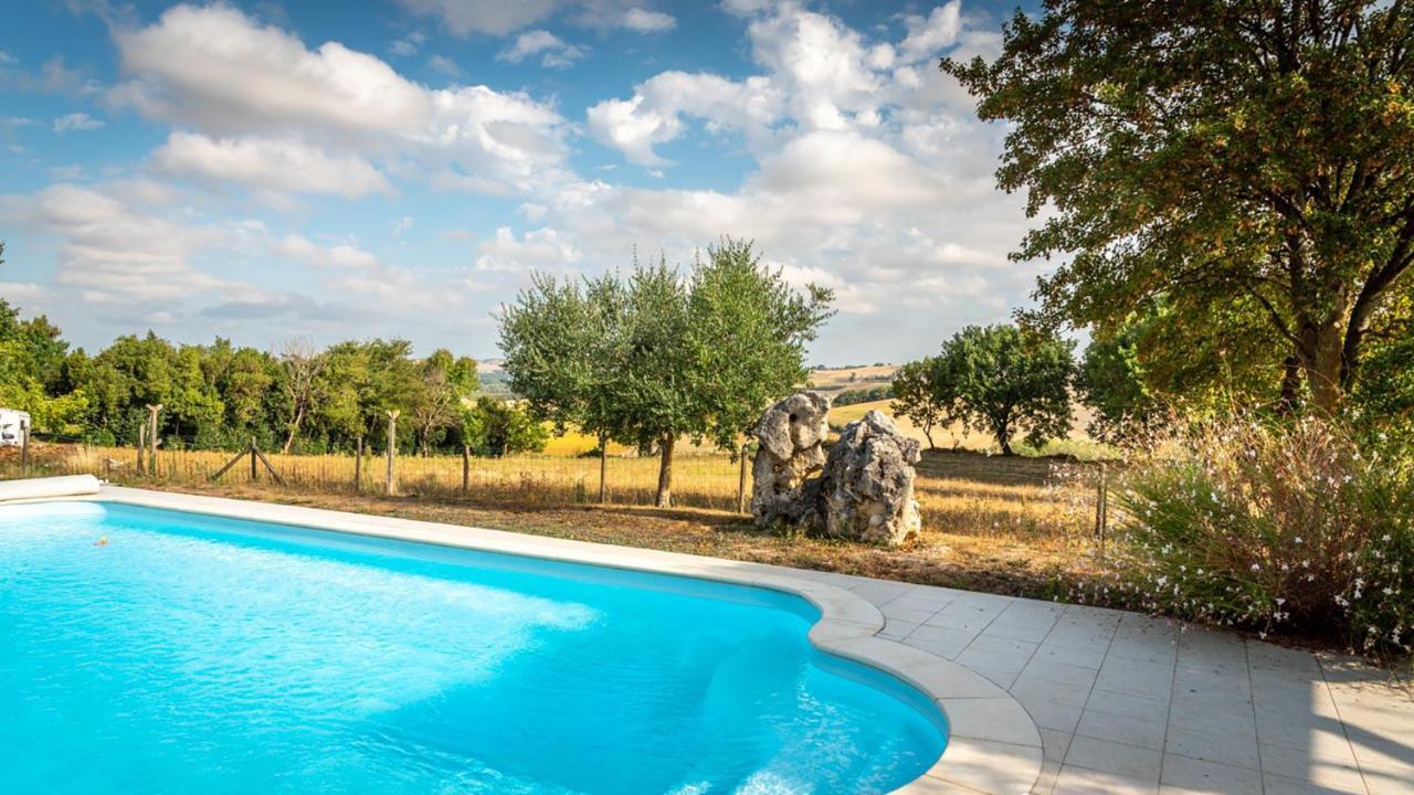 La Maison De Yuka Plieux ภายนอก รูปภาพ