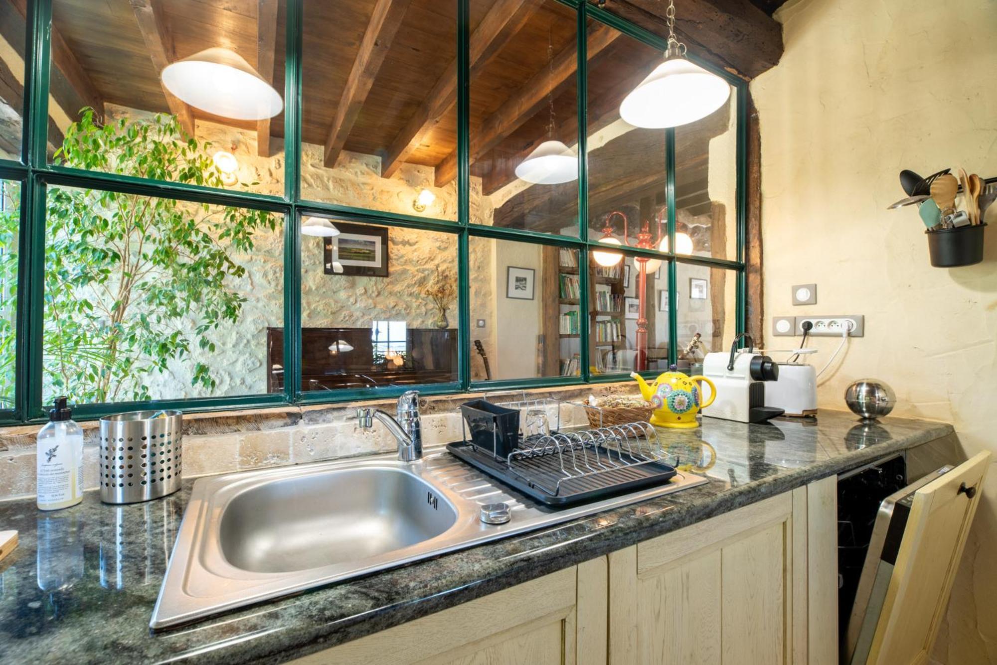 La Maison De Yuka Plieux ภายนอก รูปภาพ